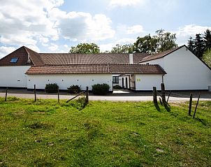 Guest house 057901 • Holiday property Limburg • Het Hemelsveld - Vakantiewoning De Paardenstallen 