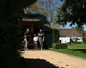 Spelletjes spelen bij Het Hemelsveld - Vakantiewoning De Paardenstallen, Alken, Limburg, Belgi.