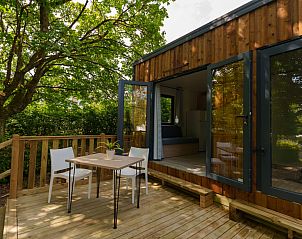 Ontspan op het terras van Curist pakket Cottage 1 bed in Vittel, Lotharingen, omringd door rustgevende natuur.