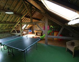 Zolder met speelruimte in La Balade vakantiehuis, Vresse-sur-Semois, Ardennen, ideaal voor kinderen.