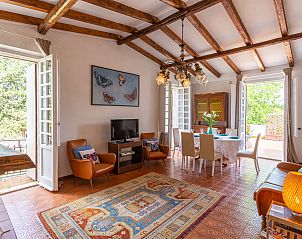 Guest house 08340101 - Holiday property Abruzzo / Molise - Vakantiehuis Bouganville