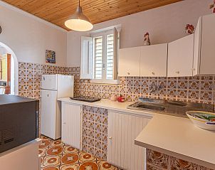 Guest house 08340101 - Holiday property Abruzzo / Molise - Vakantiehuis Bouganville
