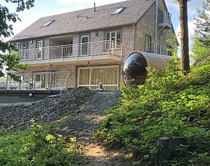 Omringd door groen, La Futaie Durbuy vakantiehuis in de Ardennen, Luxemburg, Belgi.