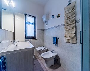 Guest house 0930385 - Apartment Sardinia - Appartement Ger�umige Wohnung in Strandn�he in Costa Rei