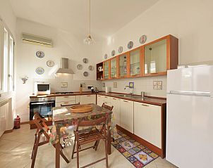 Guest house 0942117 - Holiday property Sicily - Vakantiehuis Giardino delle Meraviglie