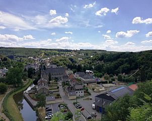 Verken het charmante dorp Houffalize in de Ardennen tijdens uw verblijf in vakantiehuis Maison de l'amiti.