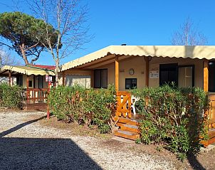 Guest house 0950542 • Fixed travel trailer Tuscany / Elba • Comfort campingchalet Paradiso 028 | Toscane | Bij zee  