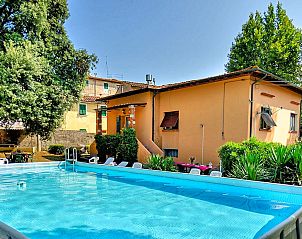 Guest house 095102201 • Holiday property Tuscany / Elba • Vakantiehuis in Cascine di Buti met zwembad, in Toscane. 