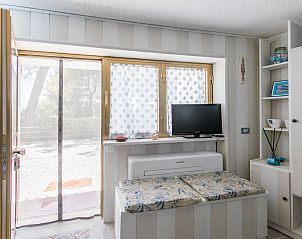 Guest house 09514422 - Apartment Tuscany / Elba - Appartement La Chicca