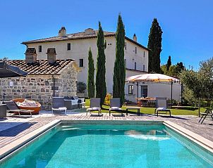 Verblijf 09527501 • Vakantiewoning Toscane / Elba • Villa Radicofani - 79678 