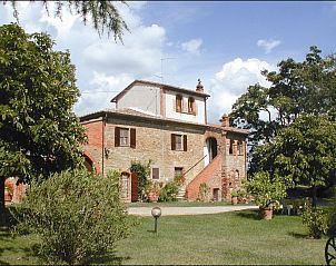 Guest house 09579701 • Holiday property Tuscany / Elba • Vakantiehuis in Marciana della Chiana met zwembad, in Toscan 
