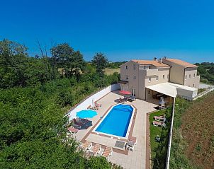 Verblijf 10101192 • Vakantiewoning Istrie • Gruppenferienhaus Villa August 