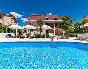 Guest house 10163201 - Apartment Istria - Appartement Kotro