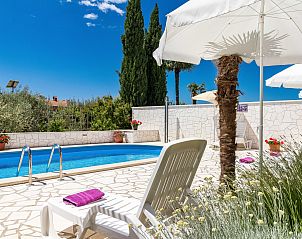 Guest house 10163201 - Apartment Istria - Appartement Kotro