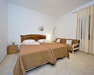 Guest house 10310501 - Holiday property Dalmatia - Vakantiehuis Vesna