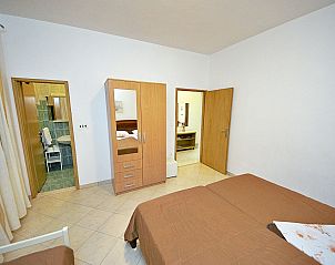 Guest house 10310501 - Holiday property Dalmatia - Vakantiehuis Vesna