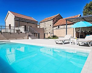 Guest house 10310901 - Holiday property Dalmatia - Vakantiehuis Josipa