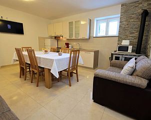 Verblijf 10313301 - Vakantiewoning Dalmatie - Vakantiehuis Bili dvori