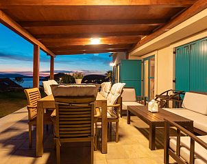 Verblijf 10314602 - Vakantiewoning Dalmatie - Vakantiehuis Villa Bugenvila