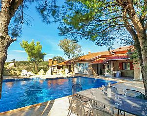 Guest house 10319001 - Holiday property Dalmatia - Vakantiehuis Villa Sandra