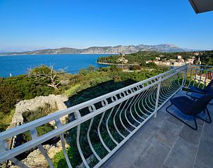 Guest house 10320001 - Holiday property Dalmatia - Vakantiehuis Lolita