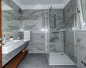 Guest house 1032014 - Apartment Dalmatia - Appartement Villa by the Sea