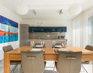 Guest house 1032017 - Apartment Dalmatia - Appartement Villa by the Sea