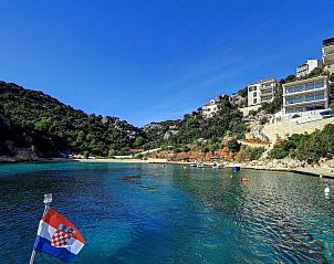 Guest house 1032017 - Apartment Dalmatia - Appartement Villa by the Sea