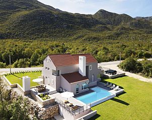 Verblijf 10322101 • Vakantiewoning Dalmatie • Vakantiehuis Villa Jure 