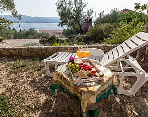 Guest house 10324428 - Holiday property Dalmatia - Vakantiehuis Dubra