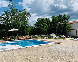 Guest house 10330502 • Holiday property Dalmatia • Vakantiehuis in Neoric 