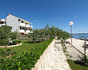 Guest house 1033924 - Apartment Dalmatia - Appartement Maras