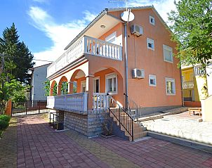 Guest house 1038024 - Apartment Dalmatia - Appartement Dragica