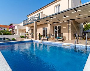 Verblijf 1039501 • Vakantiewoning Dalmatie • Vakantiehuis Villa Renesansa 
