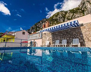Guest house 1048314 - Holiday property Kvarner - Vakantiehuis Poolhouse Wowox / HR-08740-01