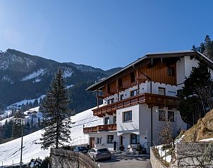 Guest house 11613901 - Holiday property Tyrol - Apartment Leonie