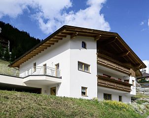 Guest house 11637003 - Apartment Tyrol - Appartement Bergkristall
