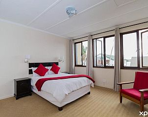 Guest house 12727203 - Apartment West-Kaap - Victoria Hotel