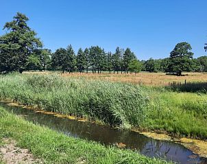 Prachtig uitzicht op de Drentse velden vanuit Vakantiehuisje in Wezup, Midden Drenthe.