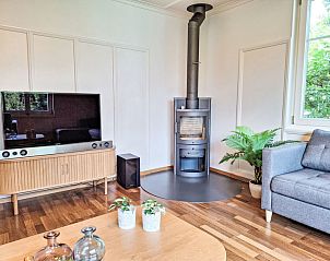 Verblijf 1807109 - Vakantiewoning Berner Oberland - Vakantiehuis Haus am See 4B