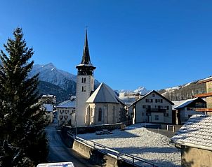 Verblijf 1821601 - Vakantiewoning Graubunder / Grisons - Huisje in Vignogn