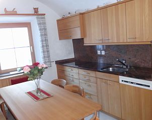 Verblijf 1822602 - Appartement Graubunder / Grisons - Appartement Ferienwohnung Chasa Quadra
