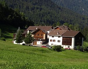 Verblijf 1822602 - Appartement Graubunder / Grisons - Appartement Ferienwohnung Chasa Quadra