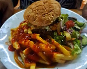 Verblijf 2126801 - Vakantiewoning Mpumalanga (Kruger Park) - Hippo Water Front Lodge