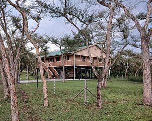 Verblijf 2126801 - Vakantiewoning Mpumalanga (Kruger Park) - Hippo Water Front Lodge