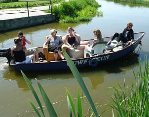 Guest house 240802 - Boat Friese elfsteden - sloep voorstad van londen     