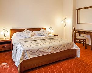 Verblijf 2412502 • Vakantie appartement Centraal Polen • Hotel w Dobieszkowie 