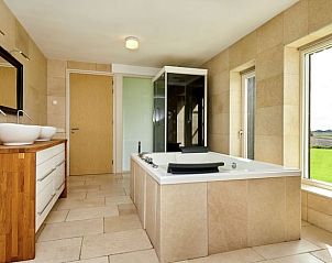 Guest house 260225 - Holiday property Het Friese platteland - Huisje in Wierum