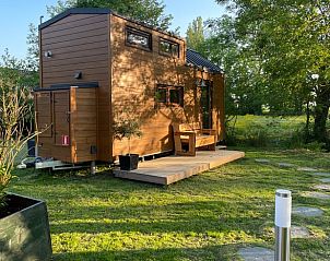 Guest house 2611502 - Holiday property Het Friese platteland - Vakantiehuisje in Surhuizum