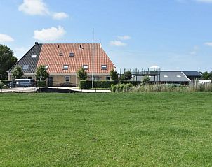 Guest house 261401 - Holiday property Het Friese platteland - Recreatieboerderij Slachtehiem